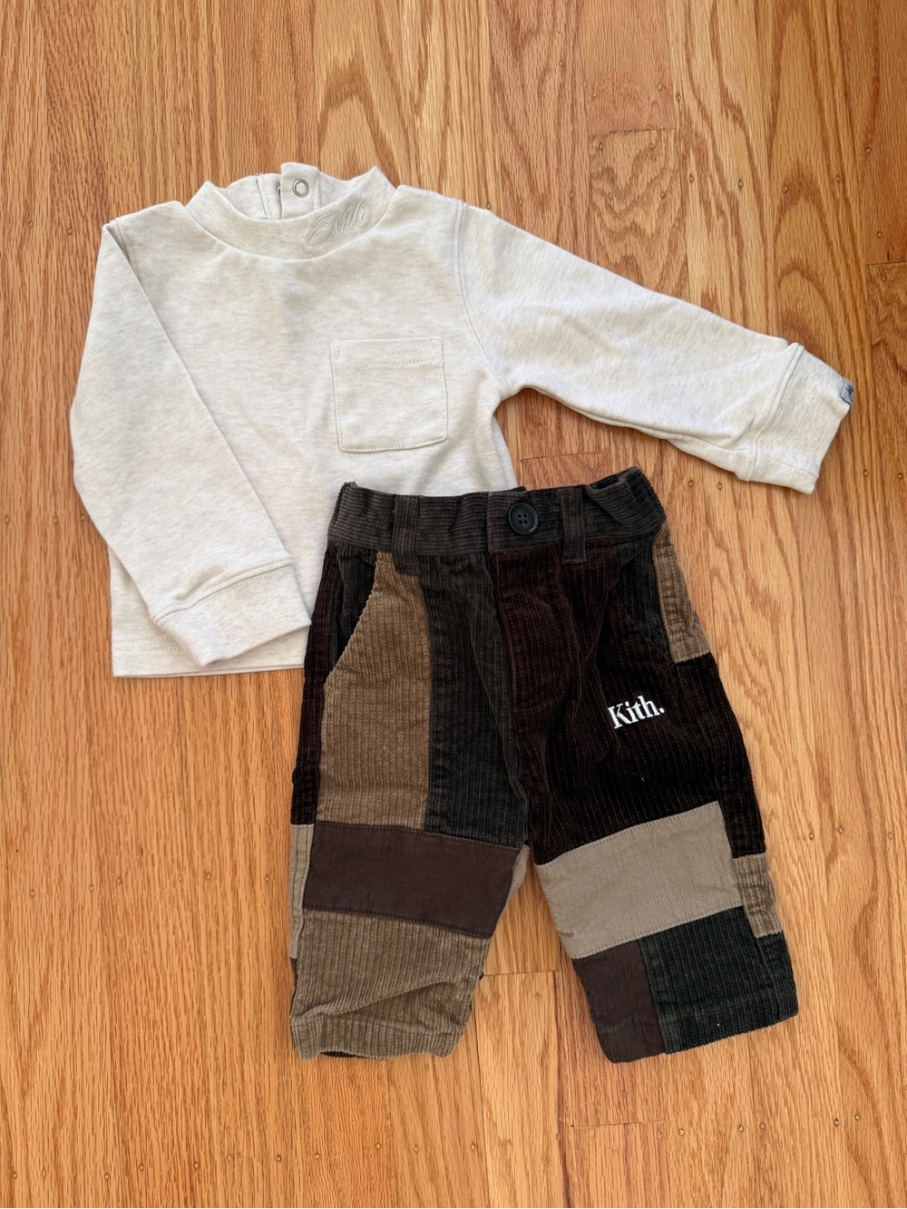Kith Baby Top & Bottom Set